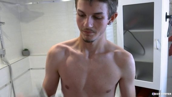 Denny Delivers a Hot Blowjob Before Taking Josh's Tight Ass in Anal - image 4
