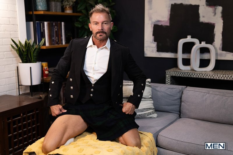 Greg Dixxon in Kilt Gets Hot and Heavy with Ethan James - image 12