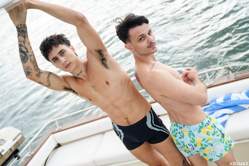 Outdoor Pleasure: Enzo Muller and Angel Elias's Anal Showdown on the Boat - image 8