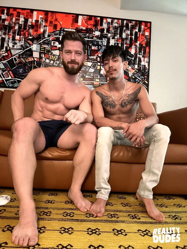 Rimming and Raw Anal: Johnny Donovan and Eddy Blanco's Fiery Encounter - image 5